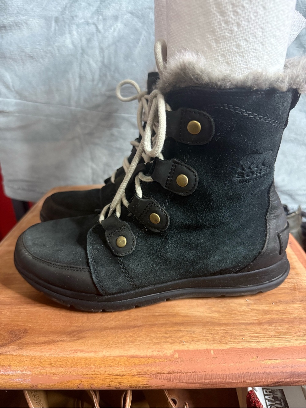 Sorel Women's Black Suede Lace-Up Winter Boot with Faux Fur Trim